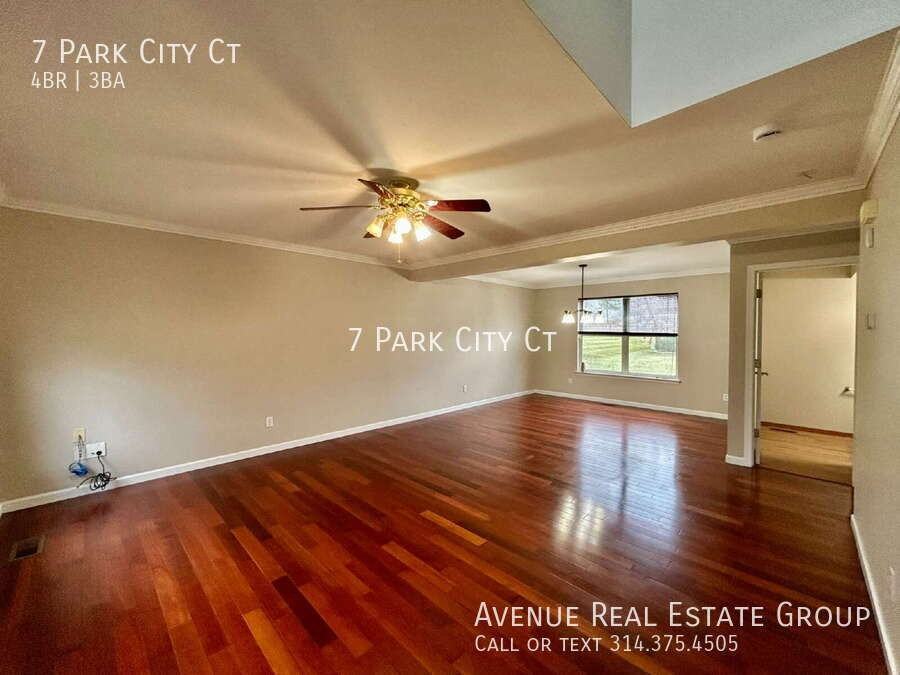 7 Park City Court - Photo 2 of 19