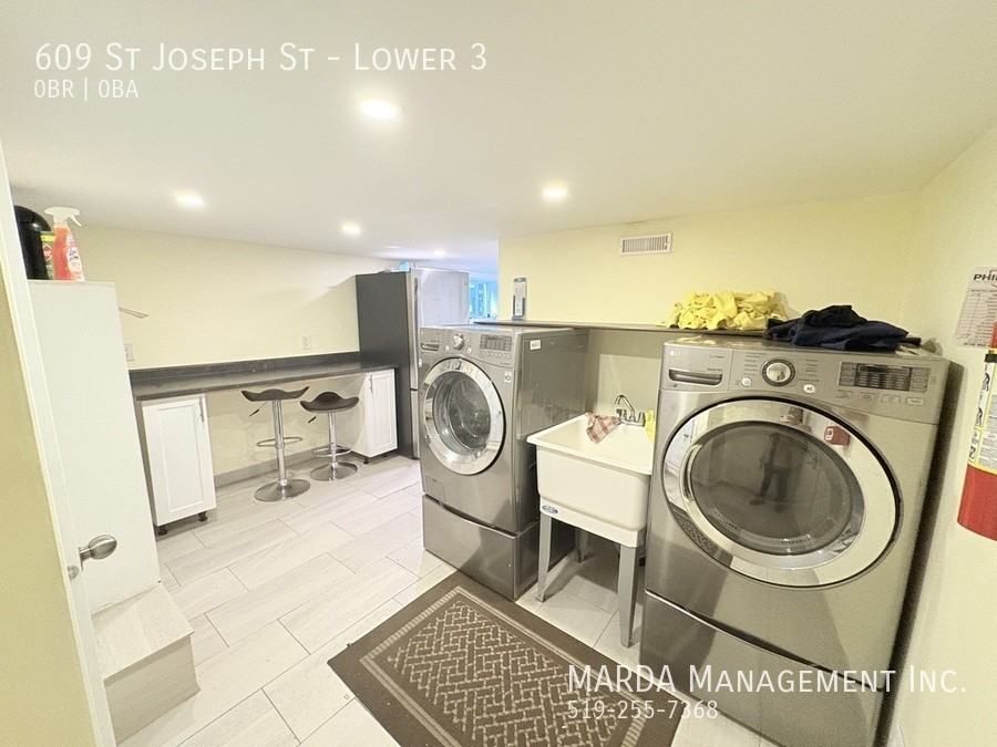 609 St. Joseph Street - Photo 7 of 19