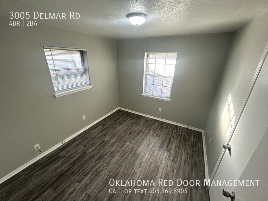 3005 Delmar Road - Photo 6 of 27