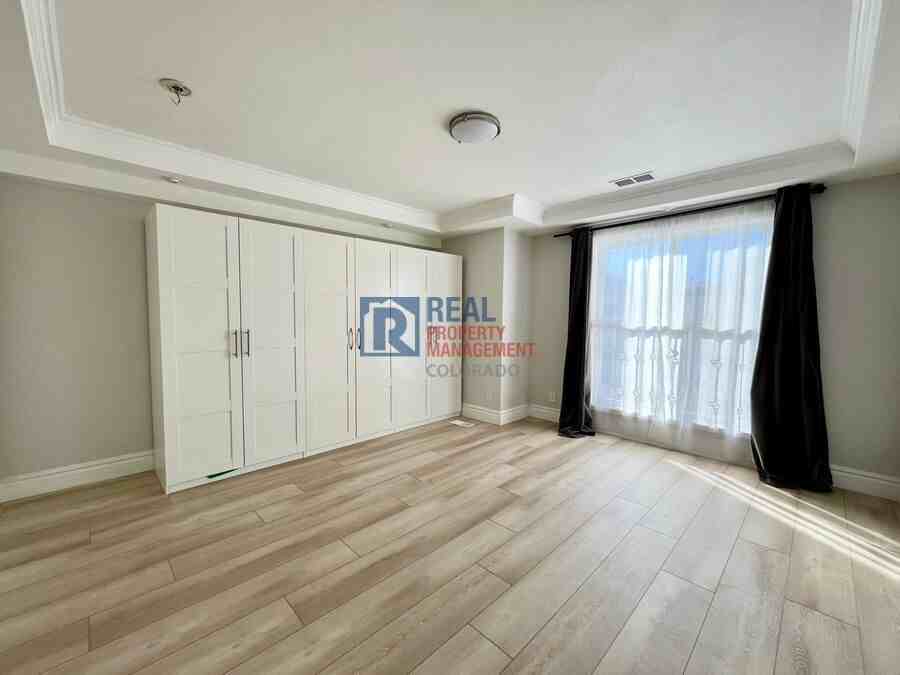 1529 Sable Blvd #A - Photo 4 of 19