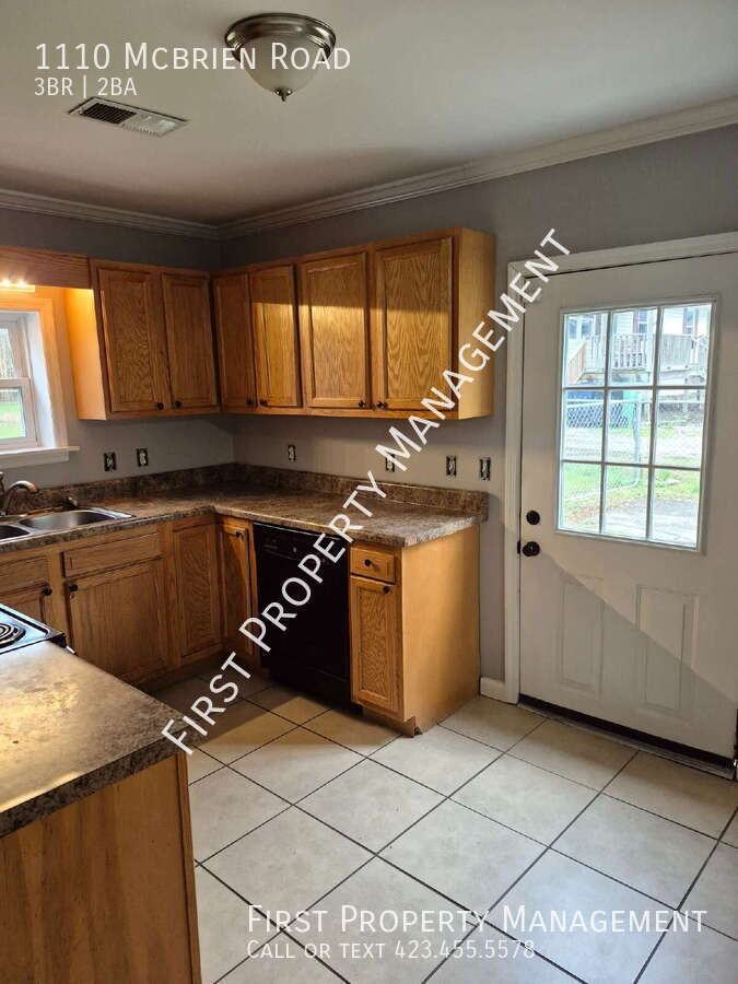 1110 Mc Brien Road - Photo 3 of 23