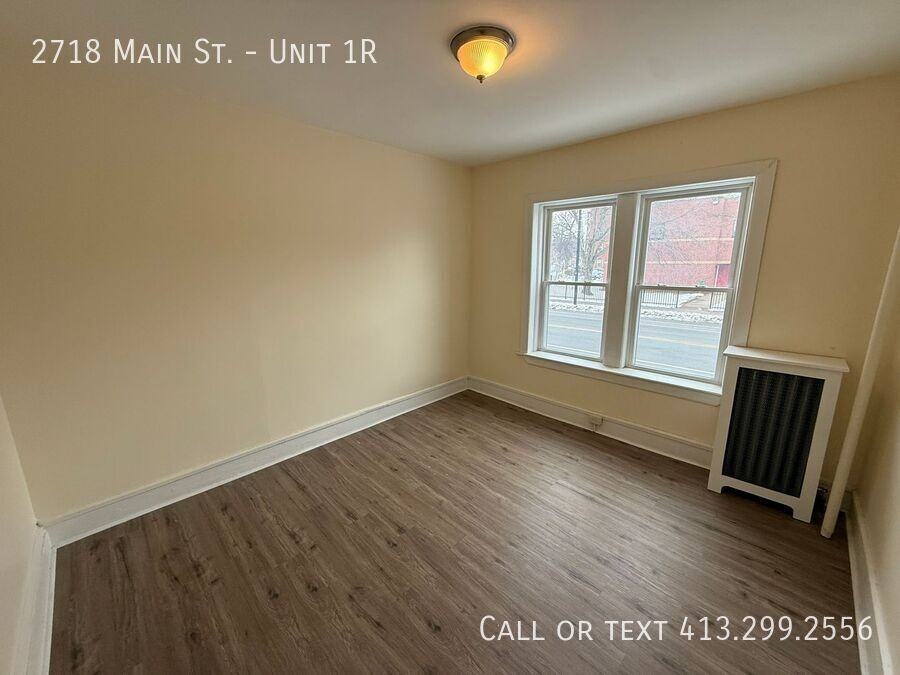 2718 Main Street #1R - Photo 5 of 17