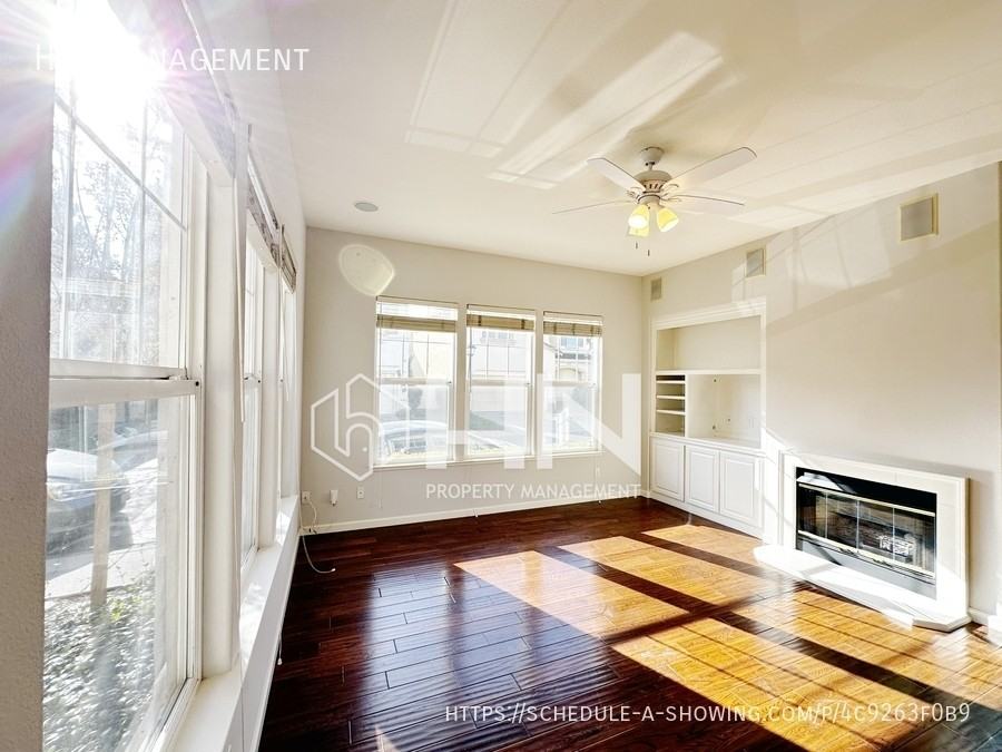 3769 Florian Street - Photo 5 of 38