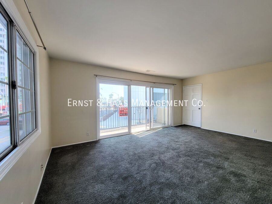 21 Alamitos Avenue #04 - Photo 6 of 24