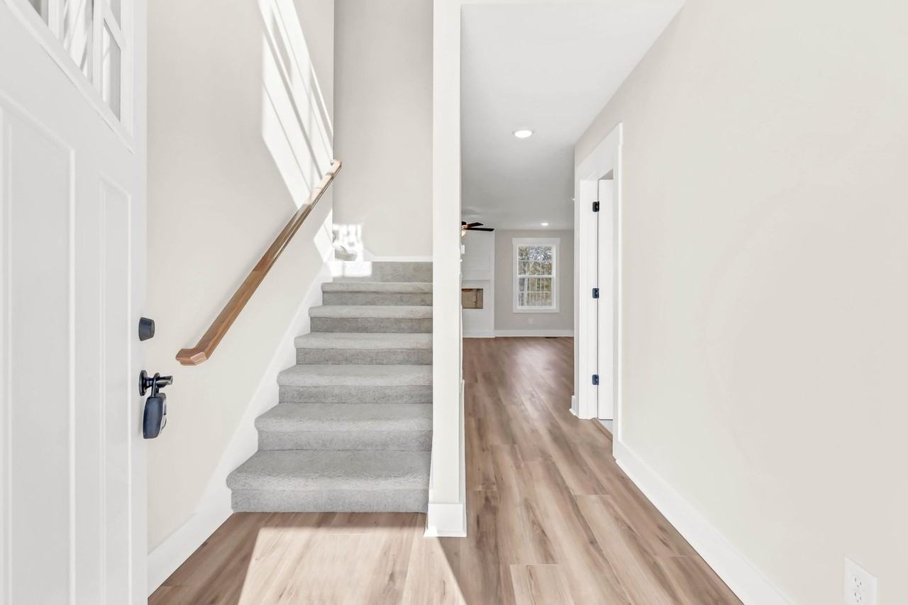 259 Switchgrass Drive - Photo 3 of 29