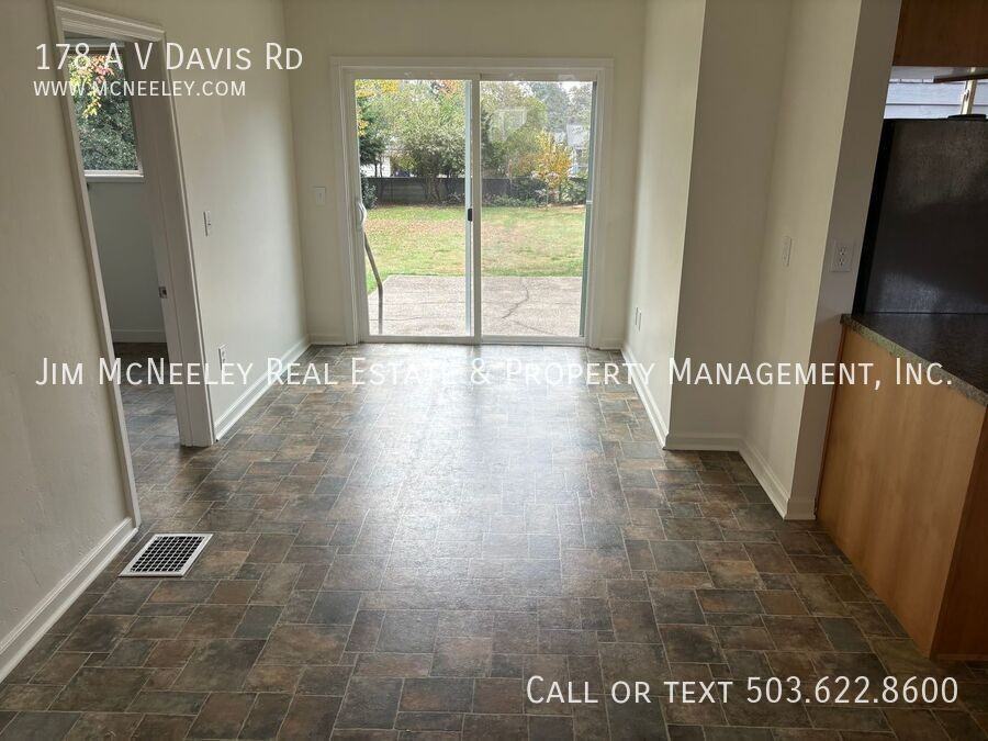 178 A v Davis Road - Photo 5 of 26