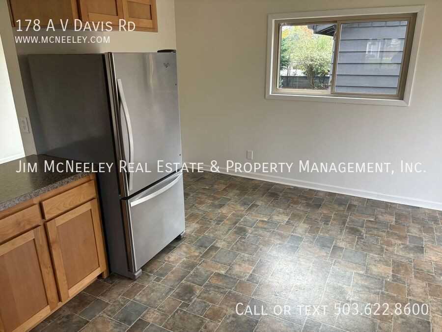 178 A v Davis Road - Photo 7 of 26