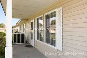 featured image of 807 Westshore Dr Ne #E18