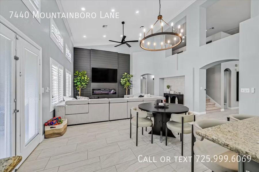 7440 Mountainboro Ln - Photo 2 of 50