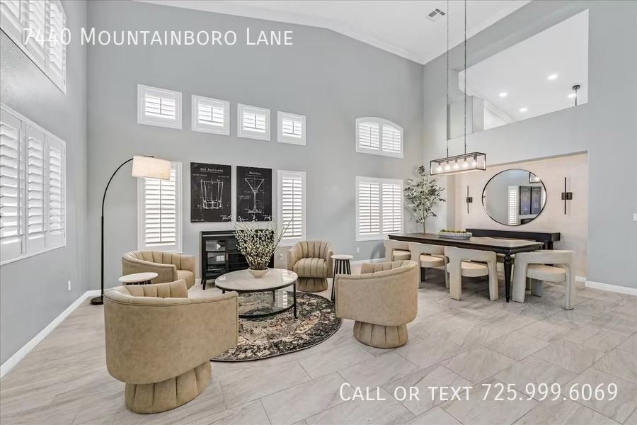 7440 Mountainboro Ln - Photo 7 of 50