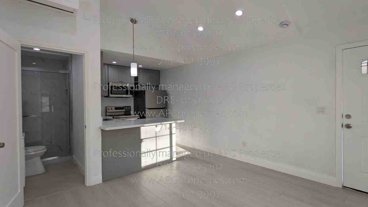 2913 Westhaven Court #B - Photo 6 of 25