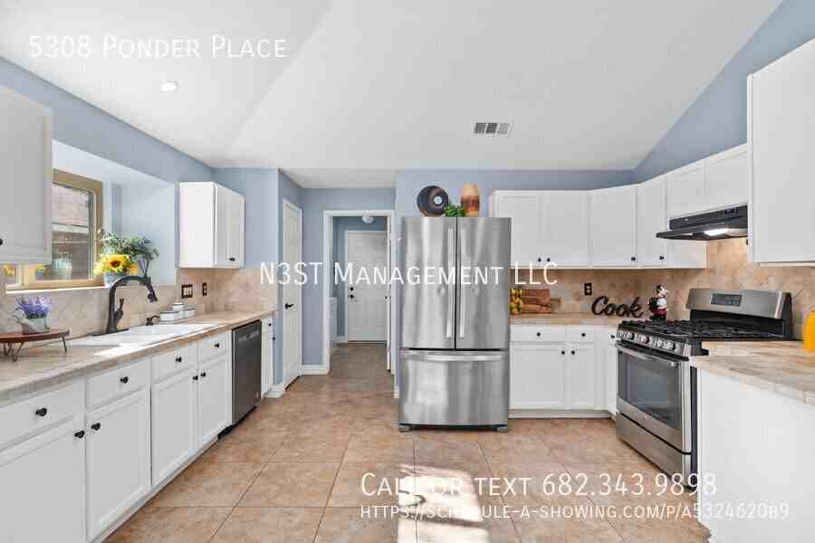 5308 Ponder Place - Photo 6 of 30