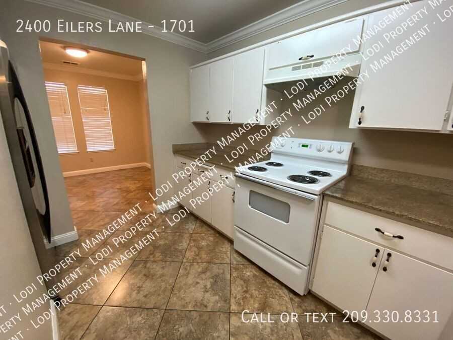 2400 Eilers Ln #1701 - Photo 4 of 21