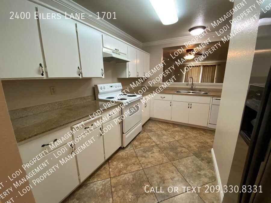 2400 Eilers Ln #1701 - Photo 6 of 21