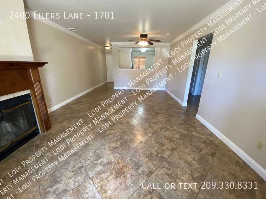 2400 Eilers Ln #1701 - Photo 7 of 21