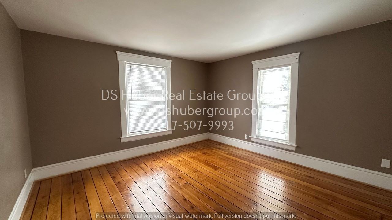 West Maple Street - Photo 2 of 13