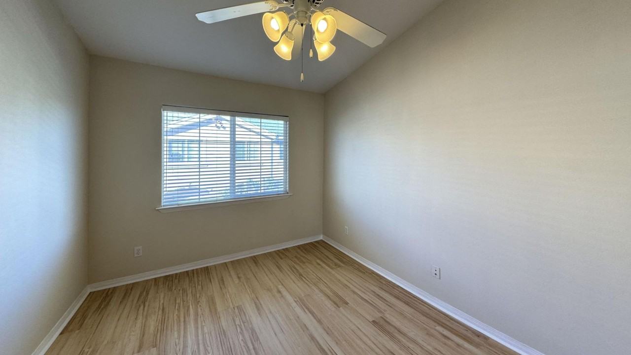 5730 South Glennie Lane #B - Photo 6 of 28