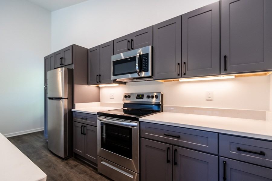 1920 Edwards Street #B - Photo 6 of 30