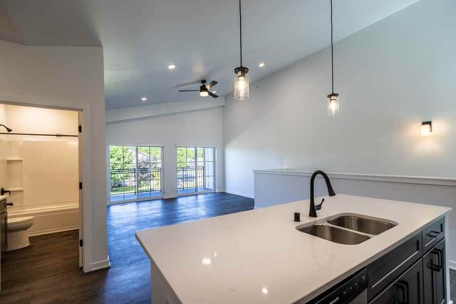 1920 Edwards Street #B - Photo 7 of 30