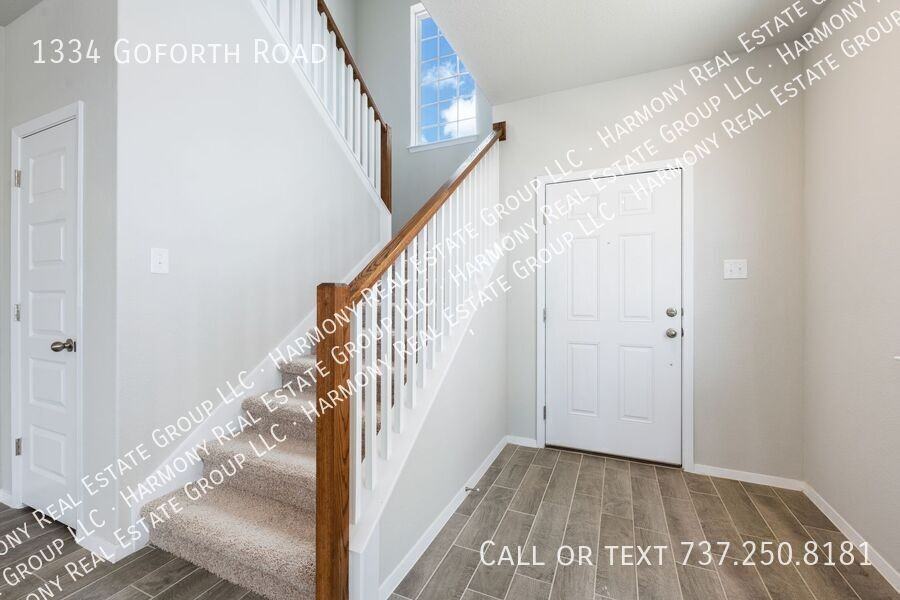 1334 Goforth Road - Photo 5 of 32