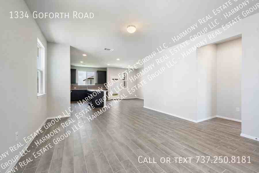 1334 Goforth Road - Photo 6 of 32