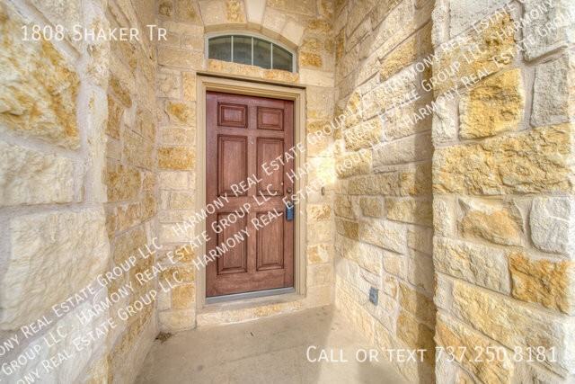 1808 Shaker Trl - Photo 3 of 15