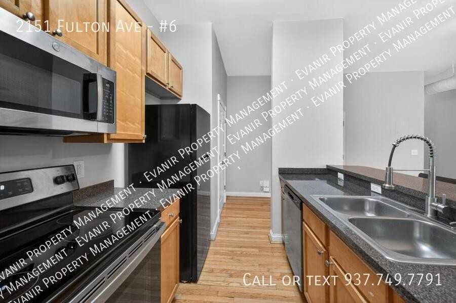 2151 Fulton Ave #6 - Photo 2 of 34