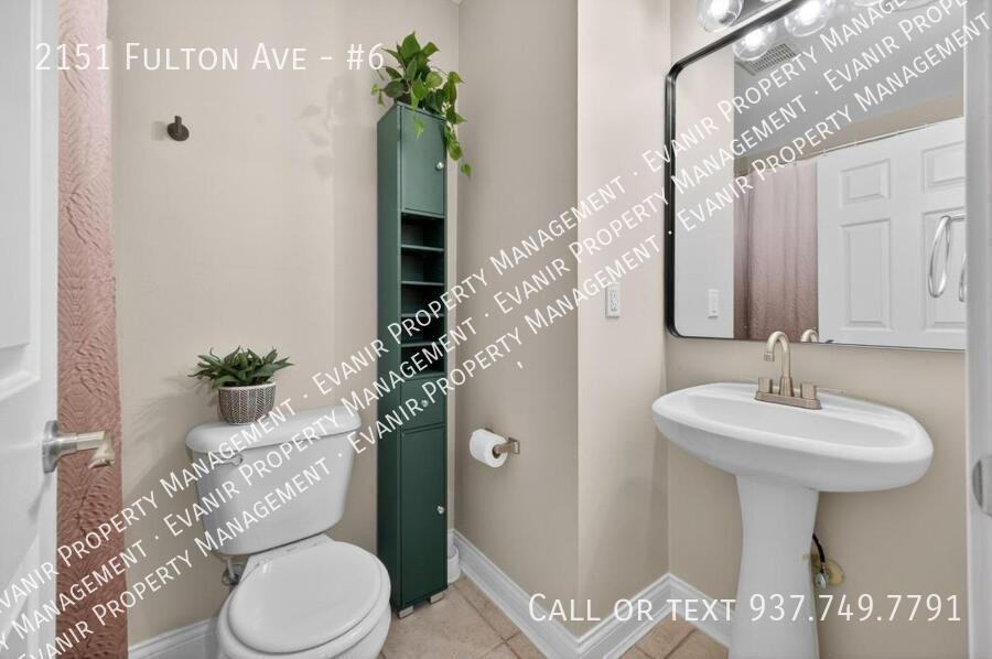 2151 Fulton Ave #6 - Photo 6 of 34
