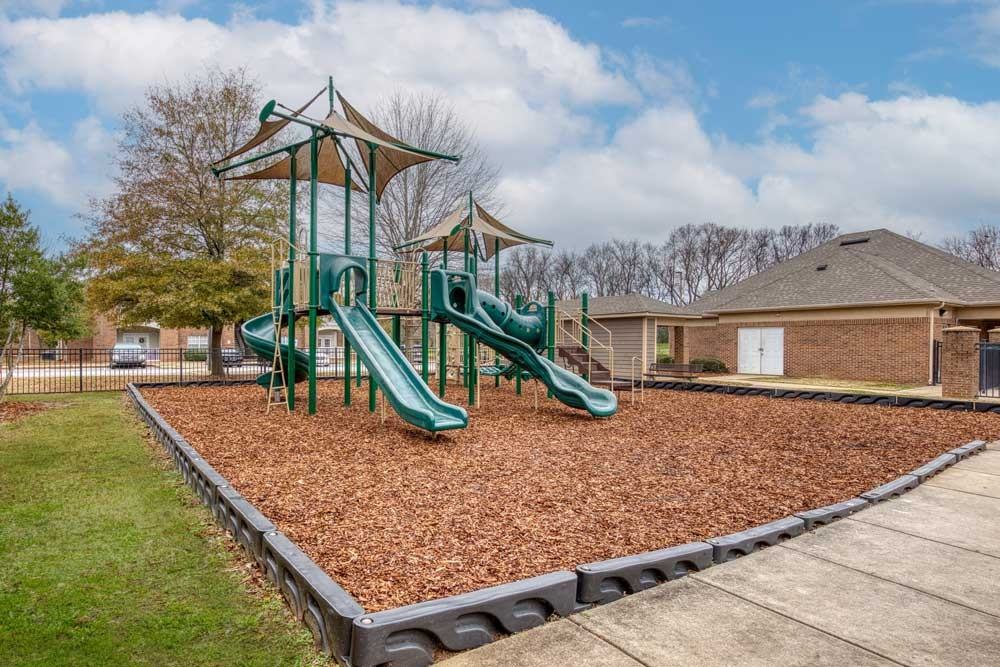 Dunwoody Place - Photo 5 of 34