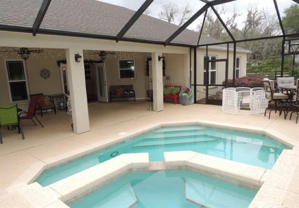 14228 Northwest 23rd Avenue #14228 - Photo 4 of 17