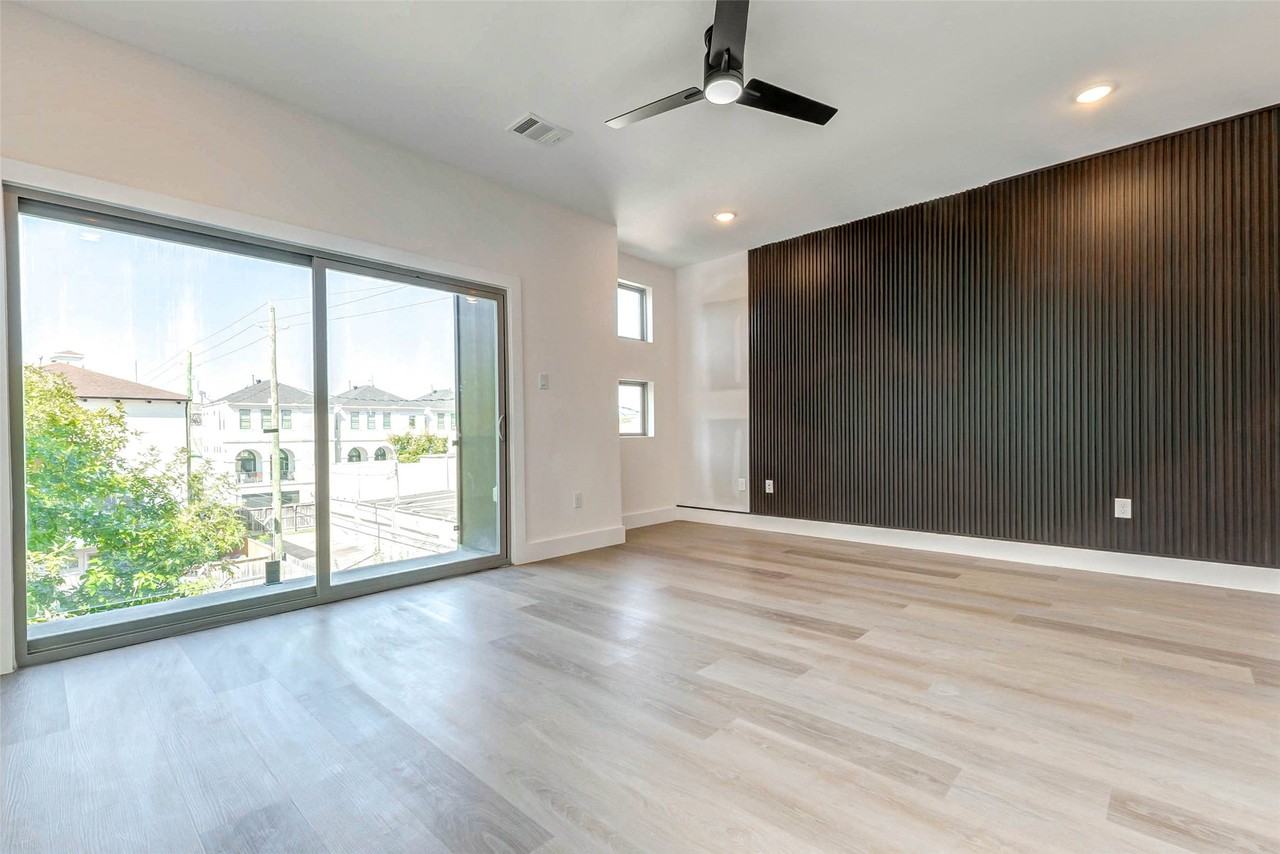 5640 Dolores Street #5640 - Photo 7 of 48