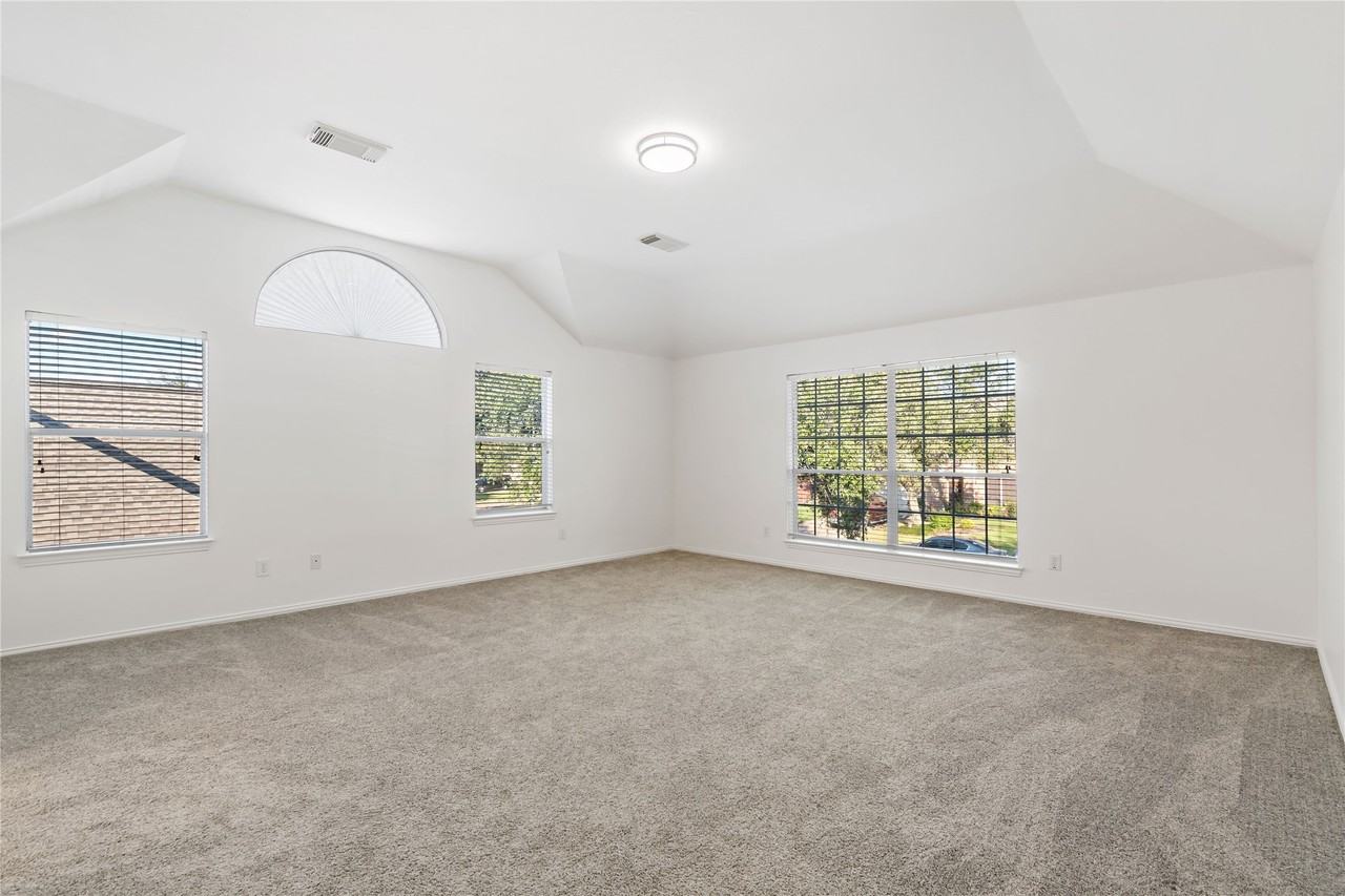 3326 Lakeway Lane #3326 - Photo 2 of 48