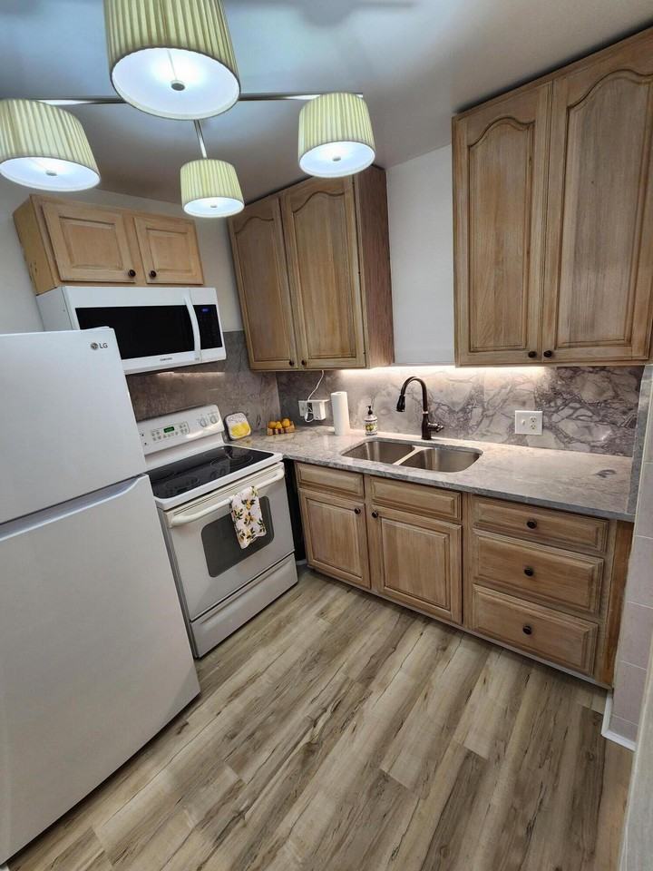 106 Suffolk Drive #106-106 - Photo 7 of 50