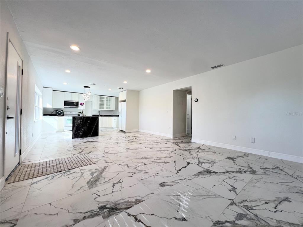 1055 Cherokee Ave #1055 - Photo 2 of 44