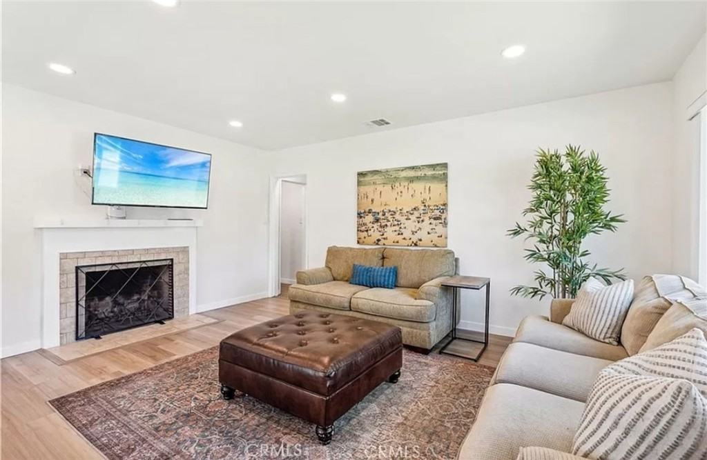 5340 Mezzanine Way #5340 - Photo 2 of 18