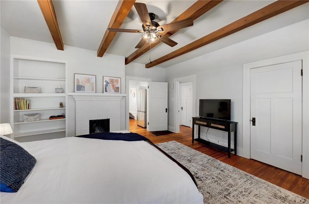 1604 South Main Street #1604 - Photo 3 of 25