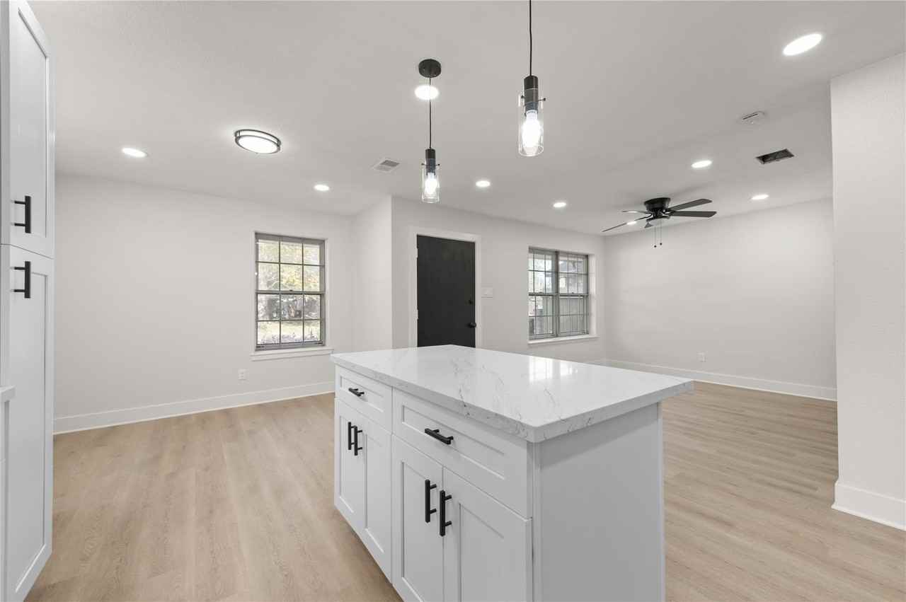 1107 Progresso Drive #1107 - Photo 7 of 15