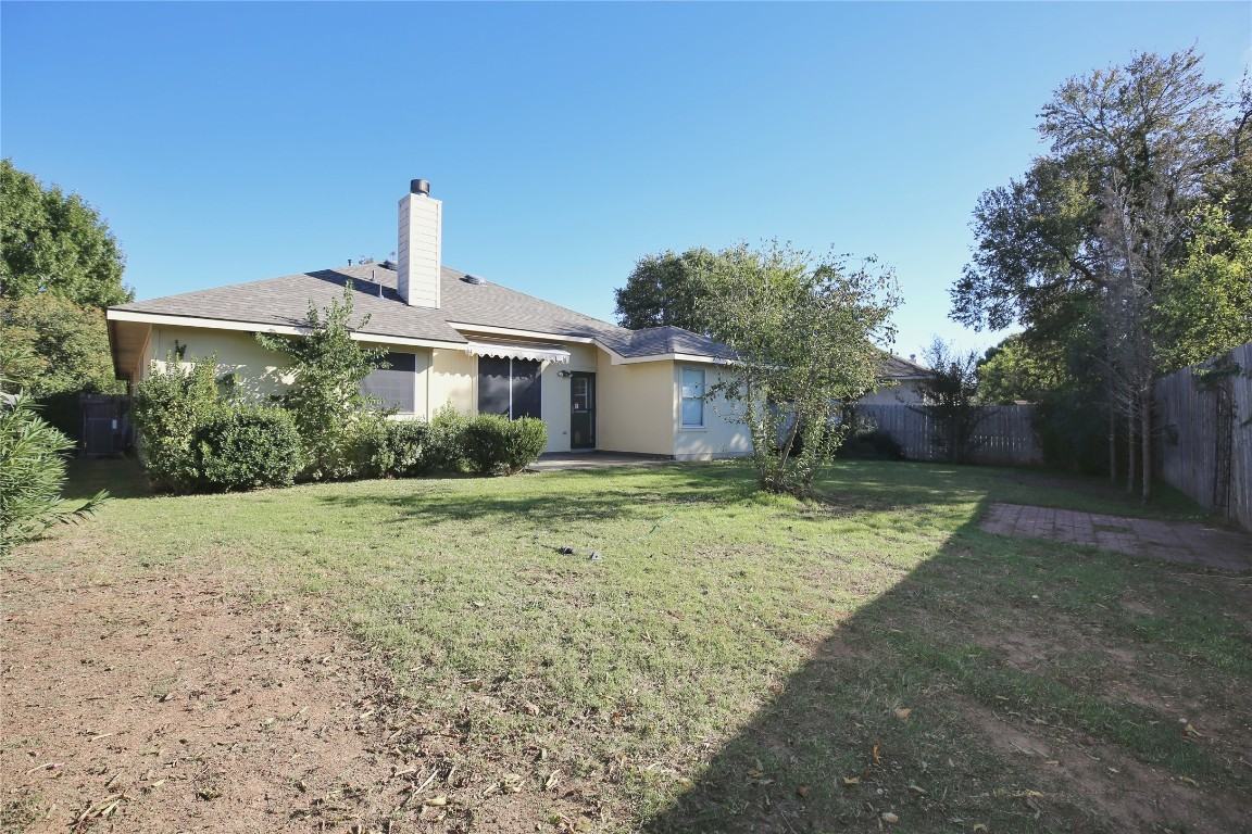 625 Columbine Avenue #625 - Photo 5 of 18