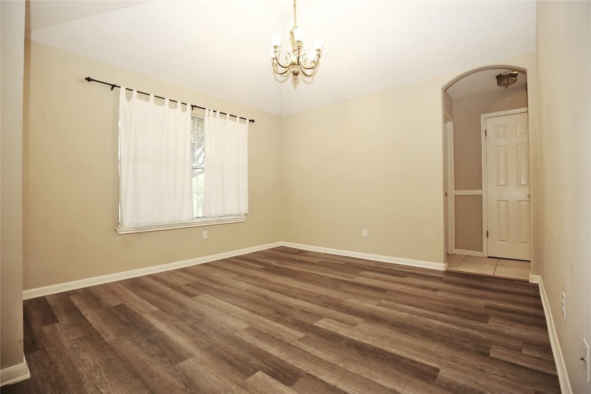 625 Columbine Avenue #625 - Photo 6 of 18