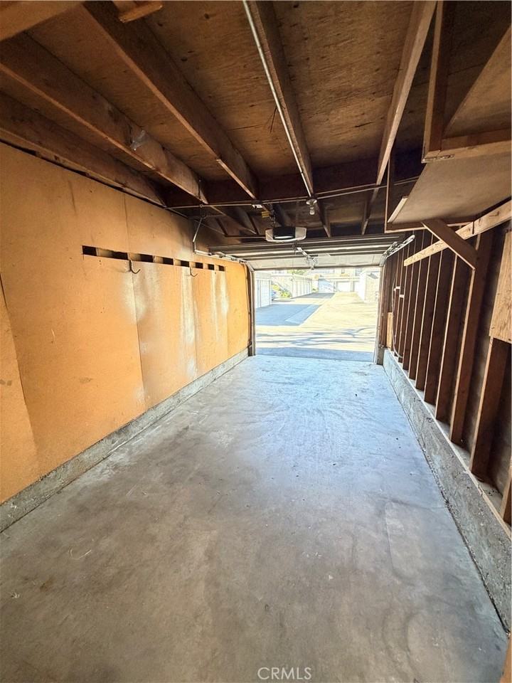 8722 Pine Crest Place #8722 - Photo 5 of 25