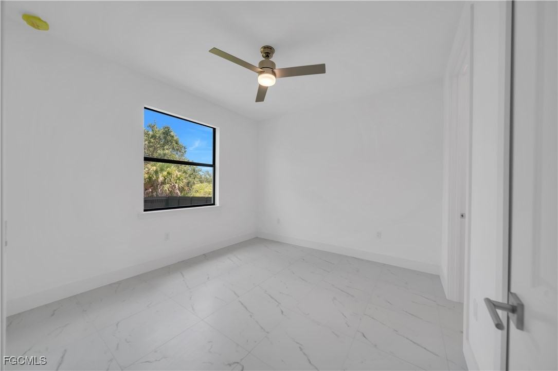 936 Homestead Rd S #936 - Photo 4 of 9