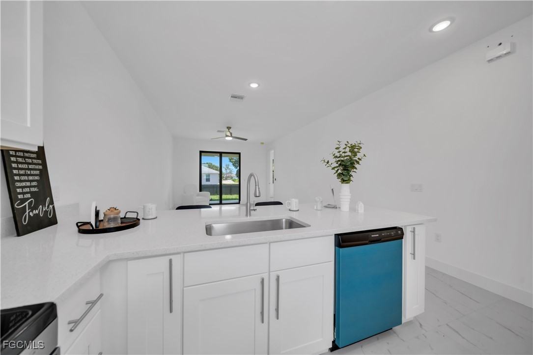 936 Homestead Rd S #936 - Photo 5 of 9