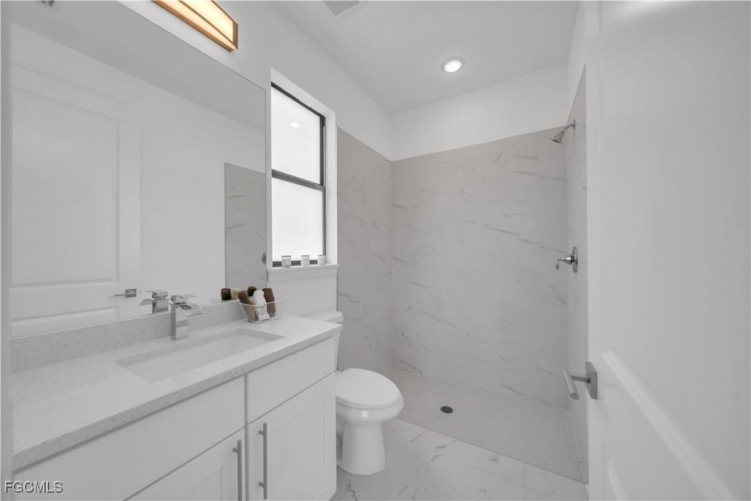 936 Homestead Rd S #936 - Photo 7 of 9