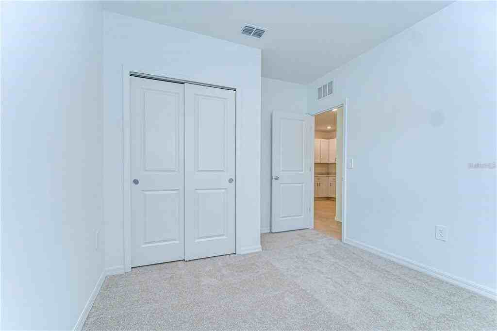 13341 Tropical Breeze Way #13341 - Photo 7 of 21