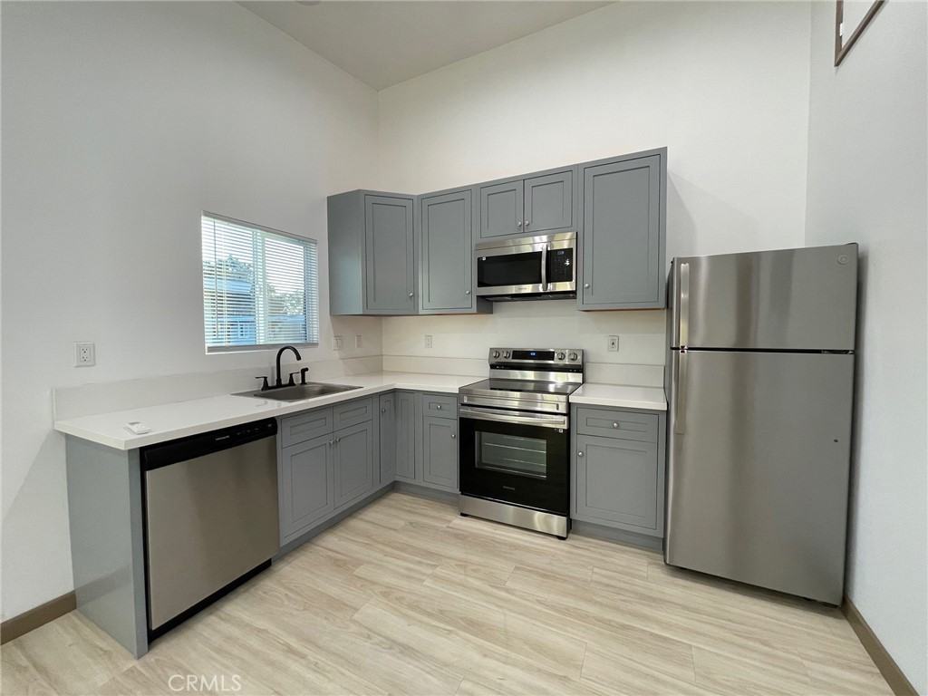 751 Baylor Avenue #751 - Photo 3 of 8