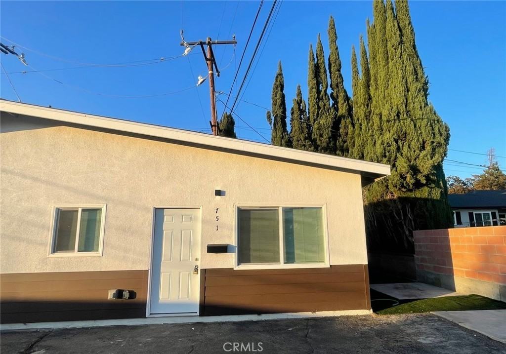 751 Baylor Avenue #751 - Photo 5 of 8