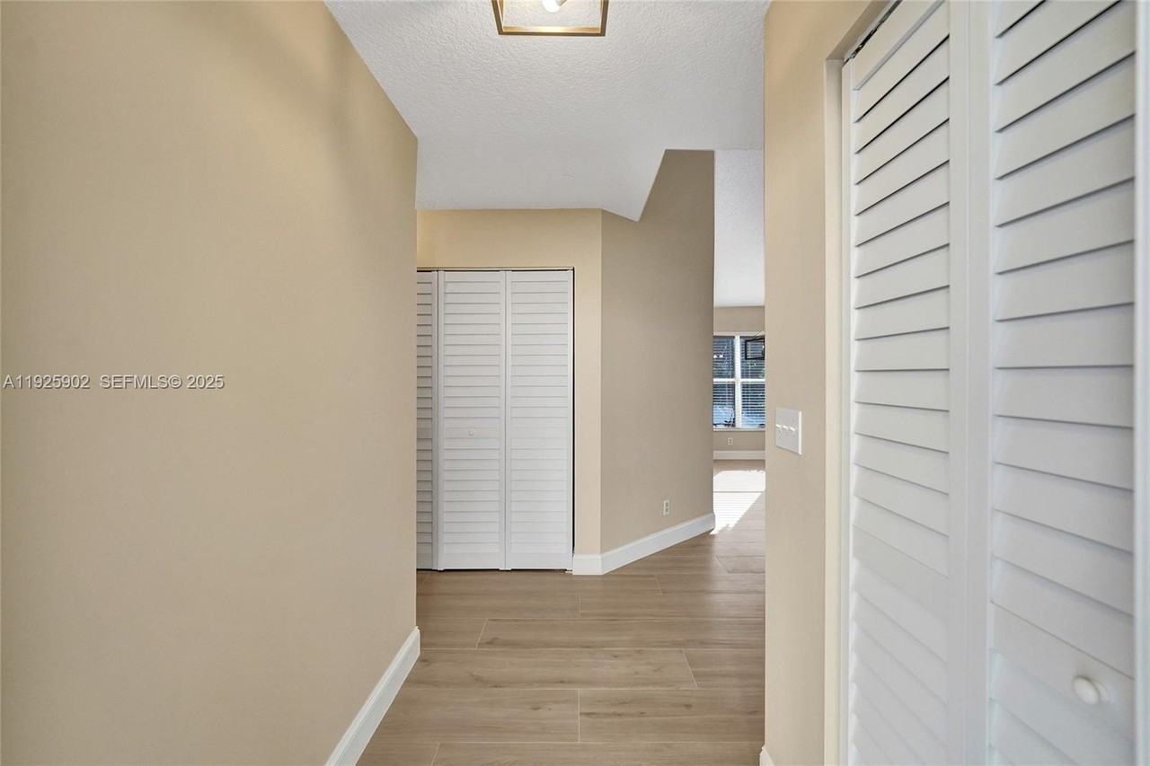 9012 Lake Park Circle South #9012 - Photo 3 of 47