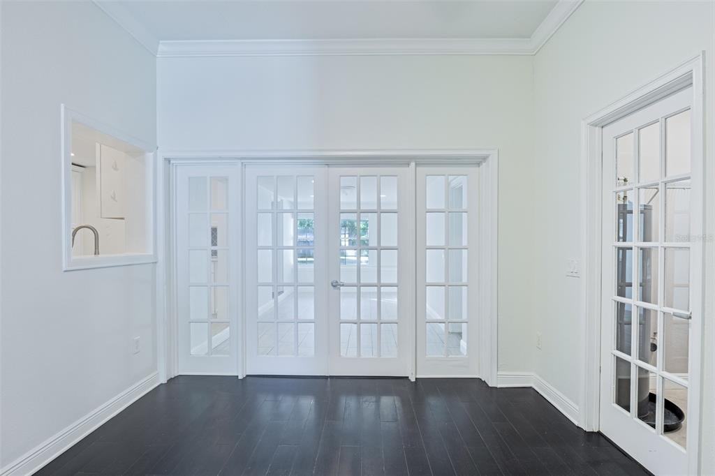 350 Phelps Avenue #350 - Photo 7 of 50