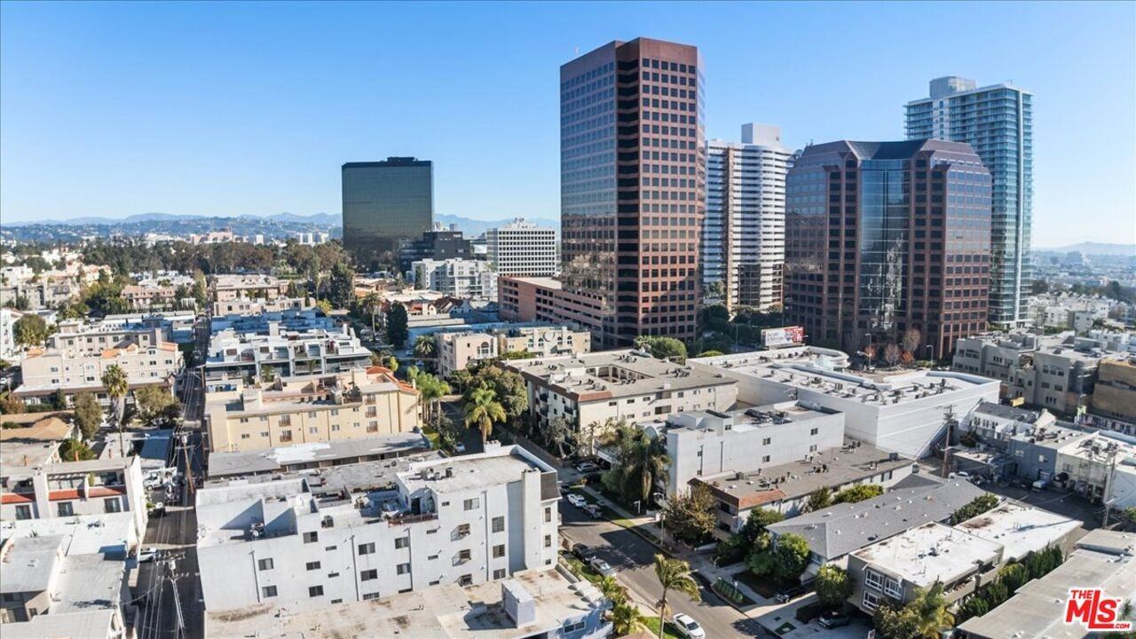 11827 Goshen Avenue #11827-201 - Photo 3 of 26