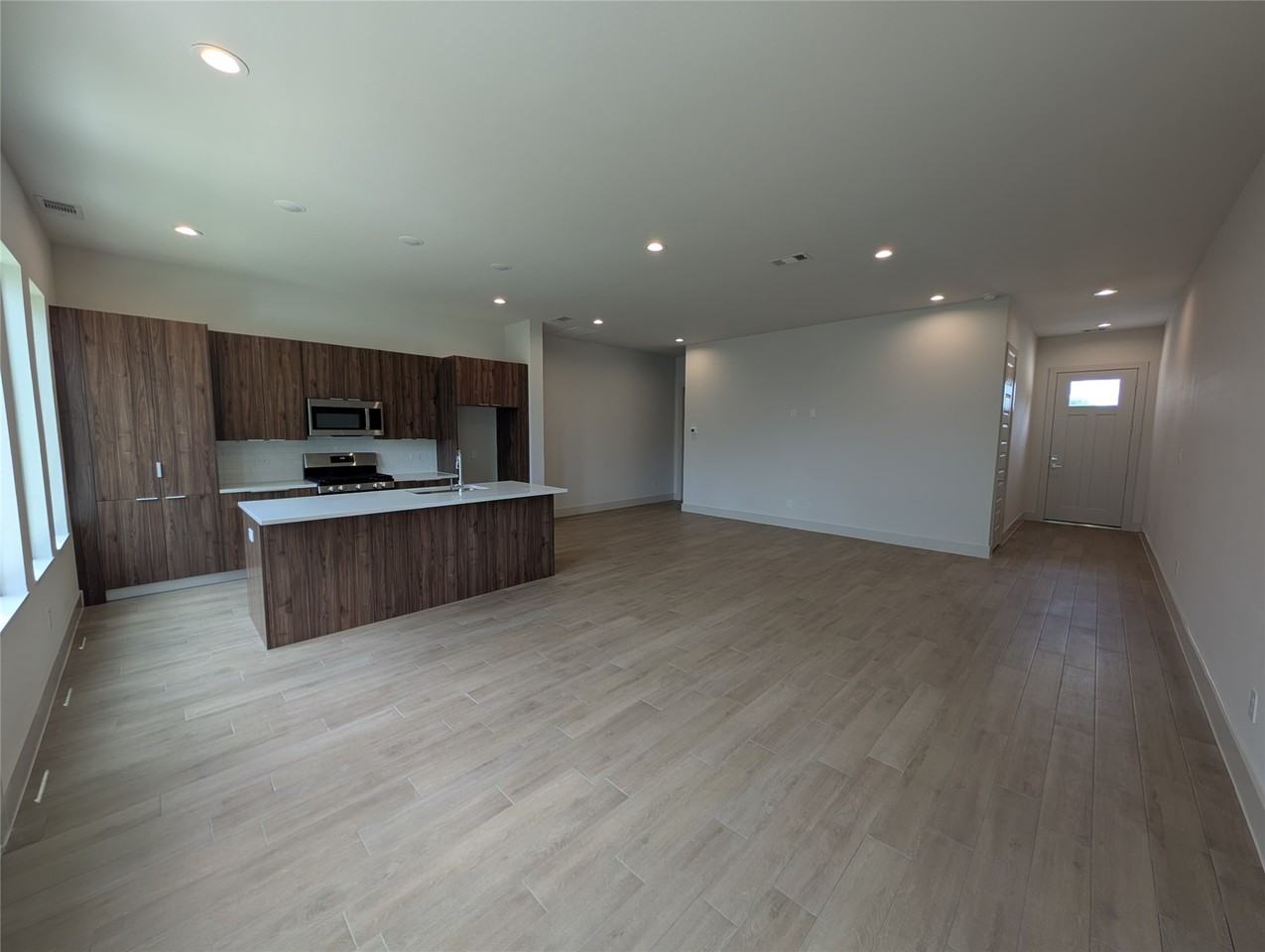 4403 Abaco Ln #4403 - Photo 6 of 39